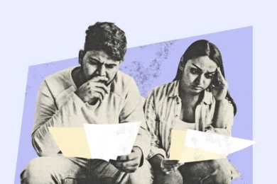 Two people reading over a divorce settlement checklist to settle their divorce smoothly